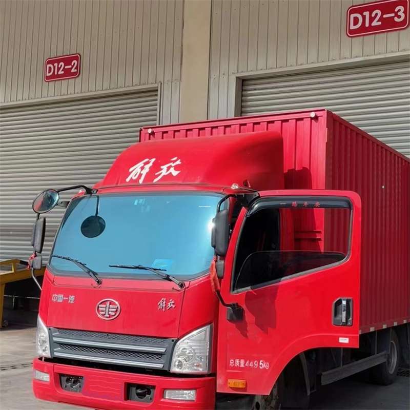 郫都区阿拉尔市物流专线：大件快运与进仓出口的高效之旅